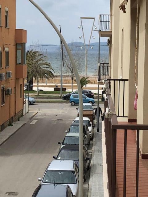 Family Apartment On The Beach Alghero Exterior photo